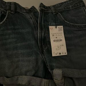 Mom shorts from Zara size 38